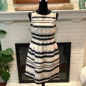 #339 Gorgeous Calvin Klein Ribbon Detail Dress Size 4